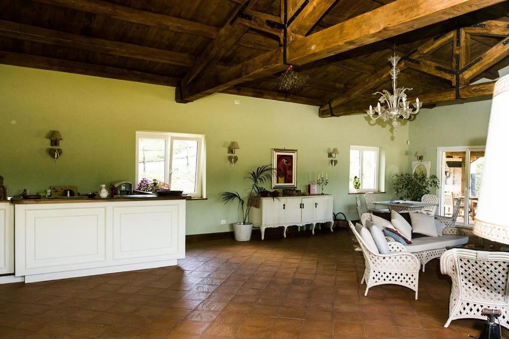 Agriturismo Borgo Serafino Mangone  Εξωτερικό φωτογραφία