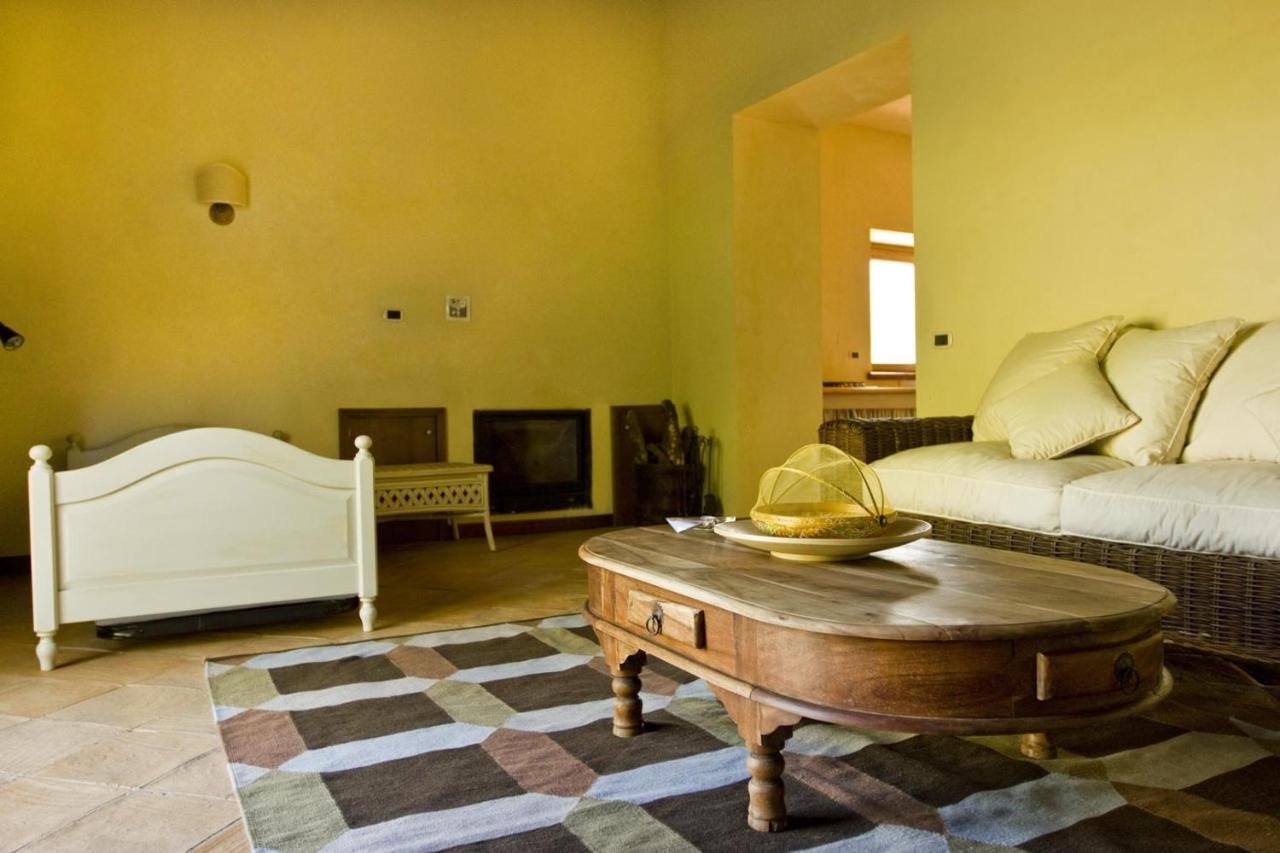 Agriturismo Borgo Serafino Mangone  Εξωτερικό φωτογραφία